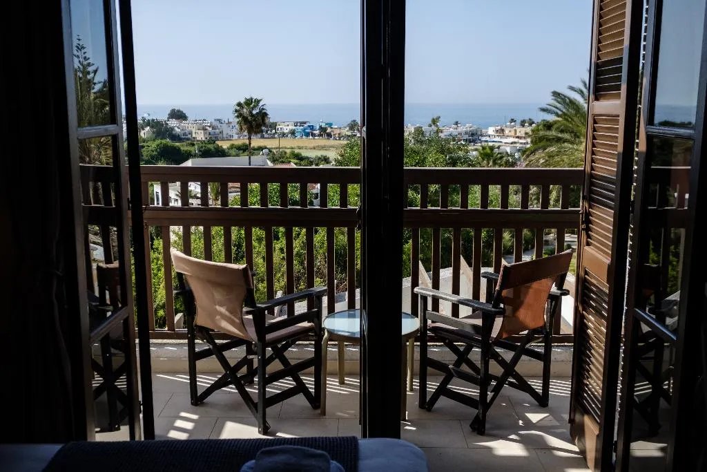 FAMILY ROOM STANDARD Room, Latchi Family Resort, Cyprus