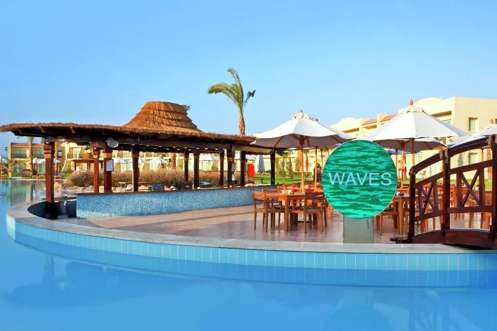 Bar, DoubleTree by Hilton Sharm El Sheikh - Sharm Bay, Red Sea Riviera