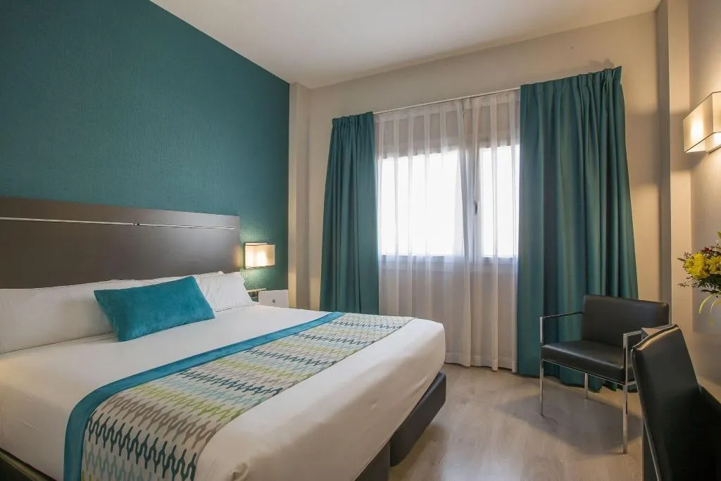 DOUBLE QUEEN SIZE BED Room, Hotel Venture Sant Cugat, Barcelona