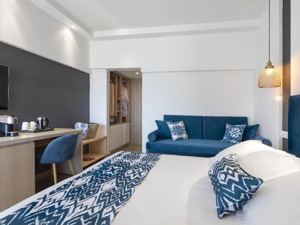 Double or Twin SEA VIEW WITH BALCONY Room, Mercure Rhodes Alexia Hotel & Spa, Rhodes