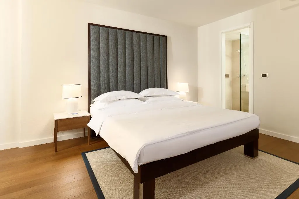 SINGLE CLASSIC WITH BALCONY Room, Amfora Hvar Grand Beach Resort, Split