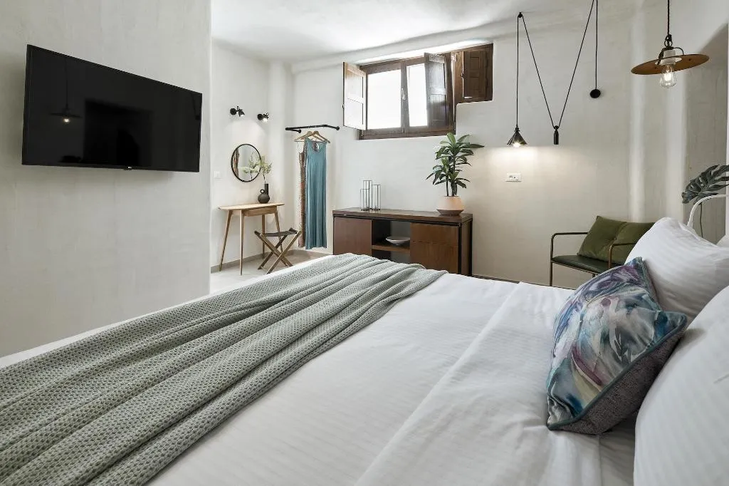 Room, Winery Hotel 1870, Santorini