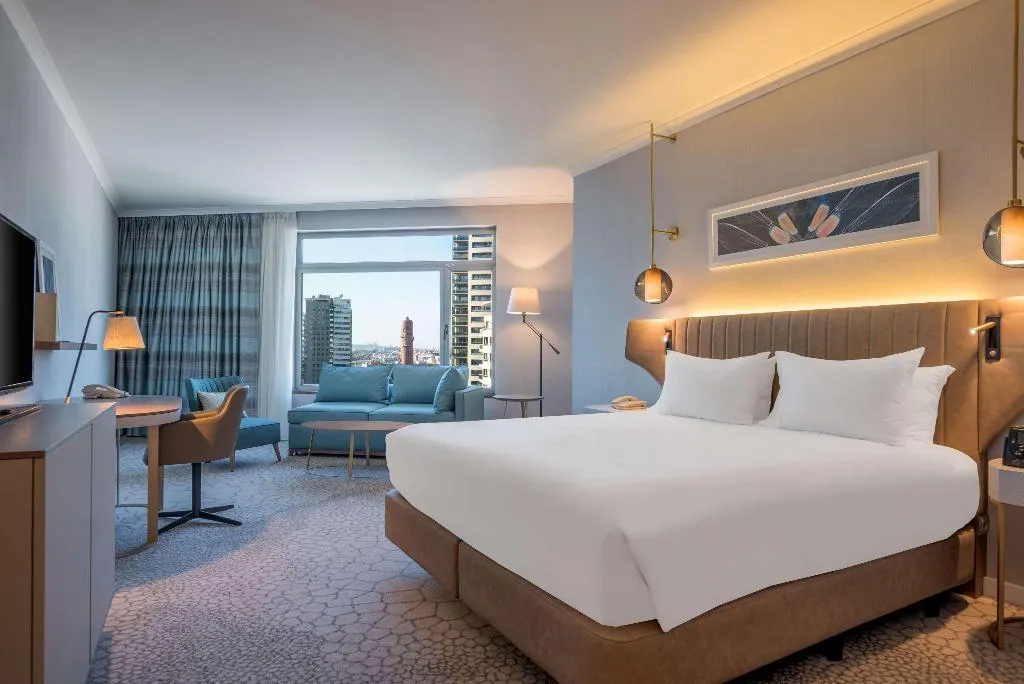 DOUBLE KING SIZE BED Room, Hilton Diagonal Mar Barcelona, Barcelona