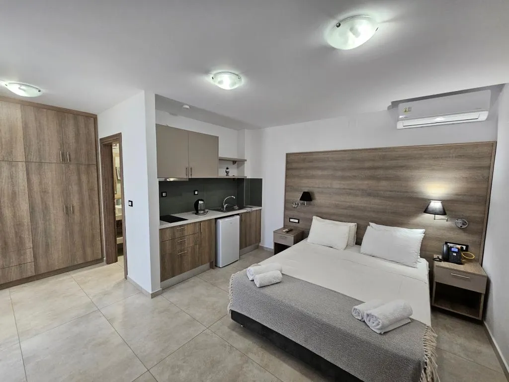 STUDIO CAPACITY 2 Room, Elounda Sunrise Apartments, Crete