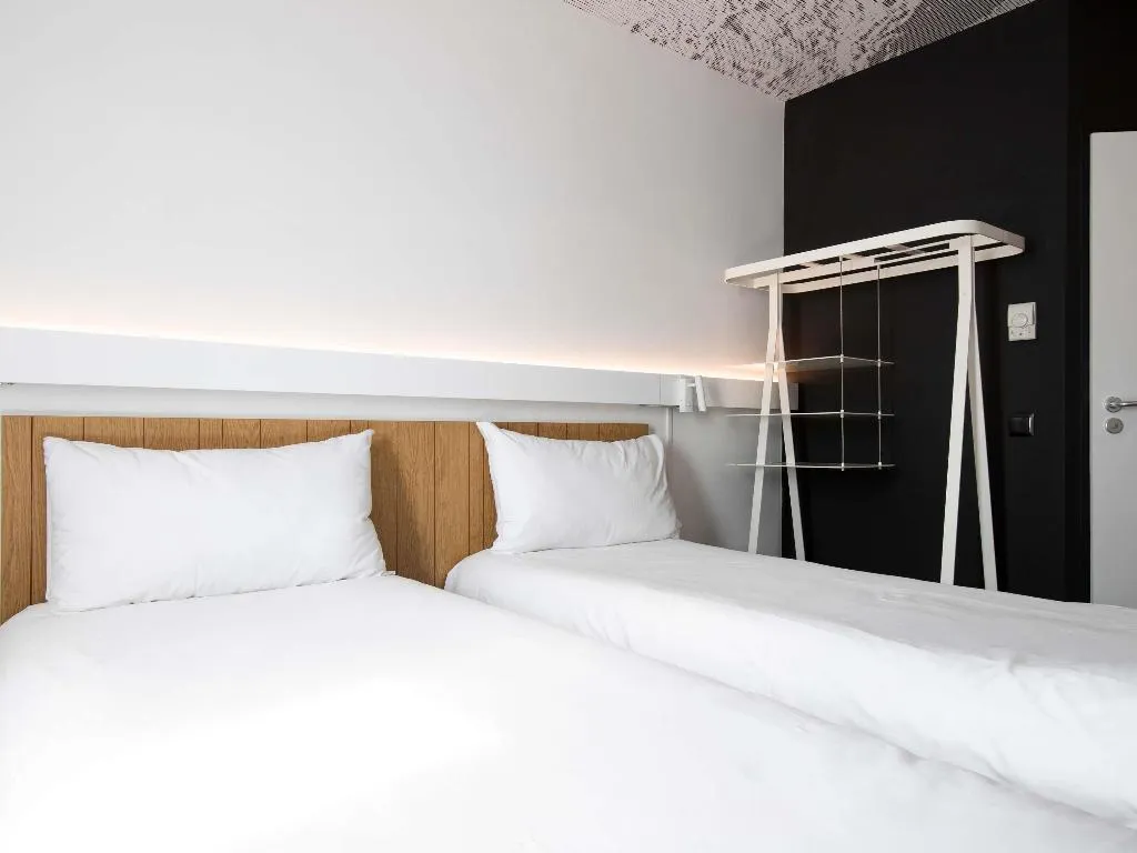 TWIN CAPACITY 2 Room, Ibis Krakow Centrum, Krakow