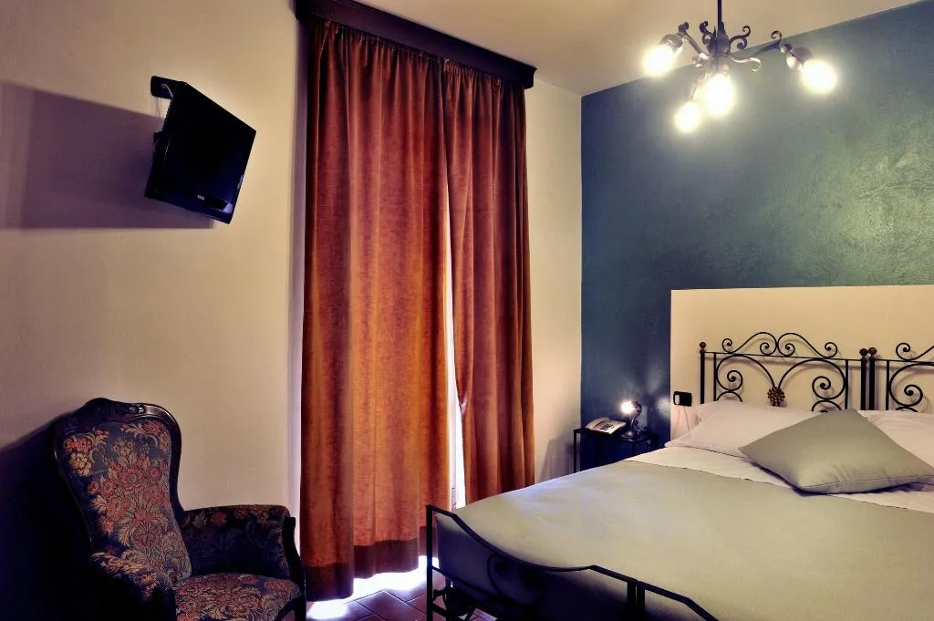 Room, Hotel San Marco, Umbria