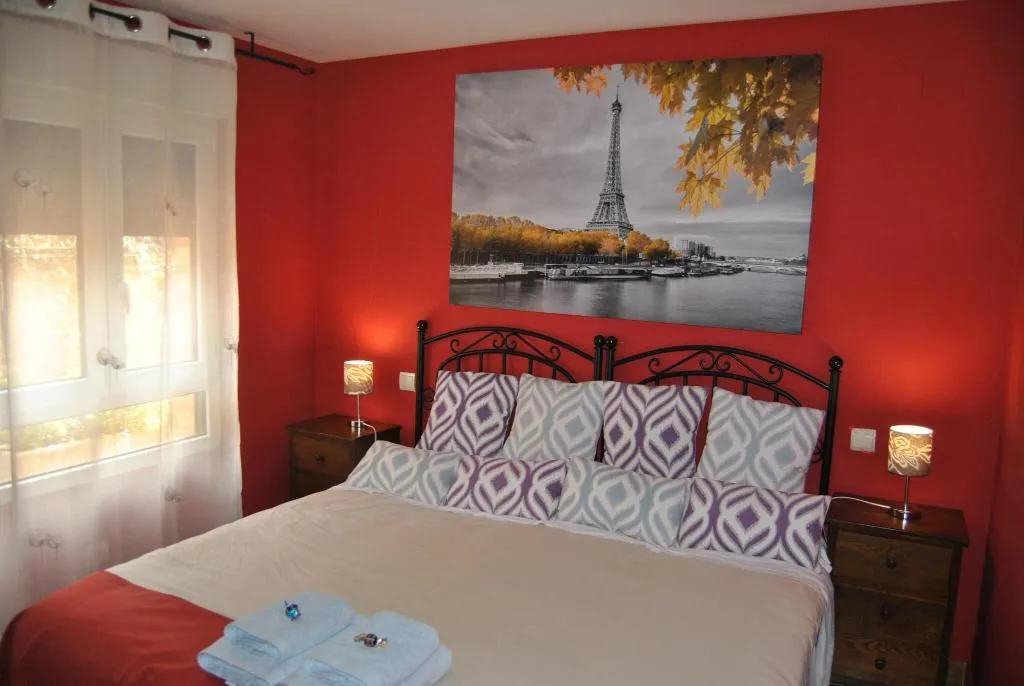 APARTMENT DELUXE Room, Apartahotel Collarubio, Madrid