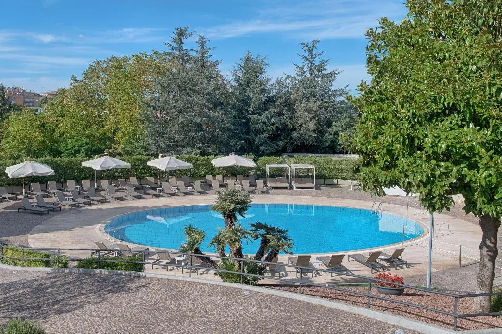 Pool, NH Roma Villa Carpegna, Rome