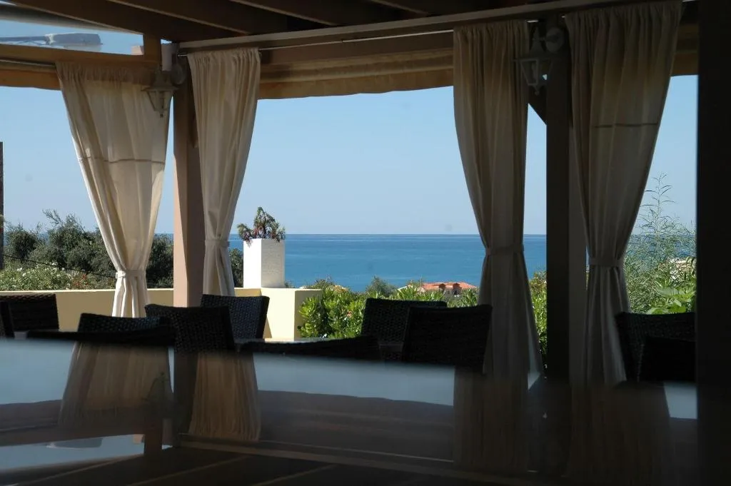 Bar, Anna Studios, Corfu