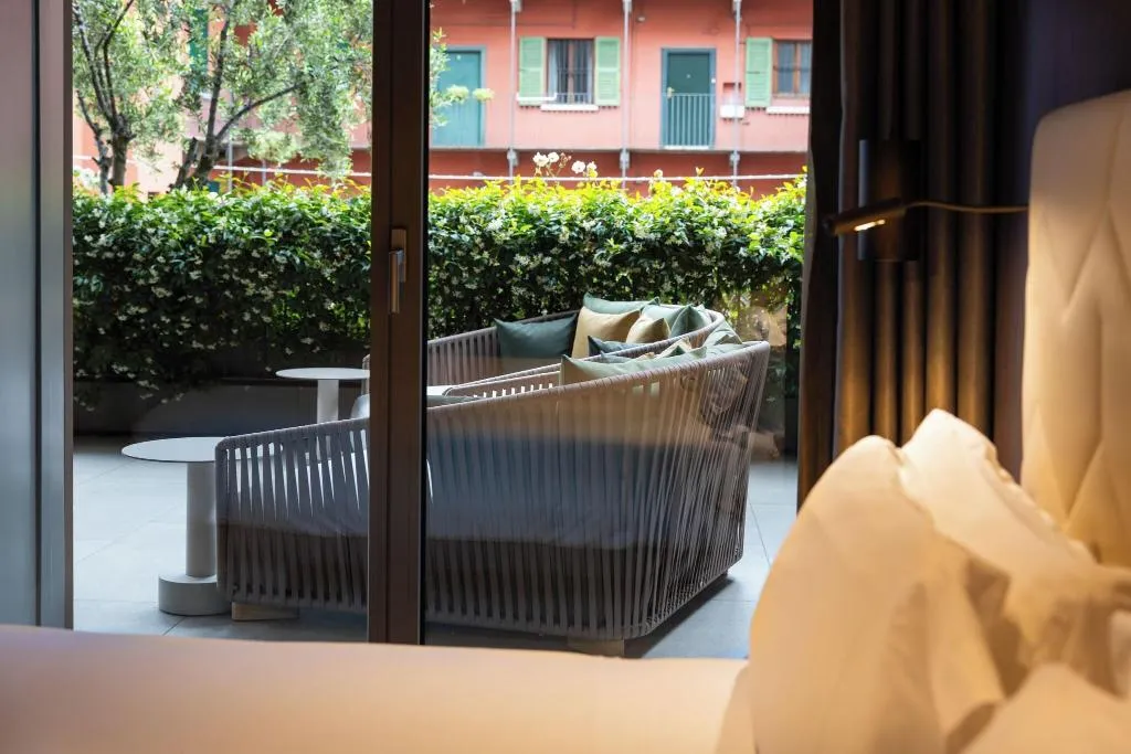 JUNIOR SUITE WITH DOUBLE BED Room, Hotel Viu Milan, Milan