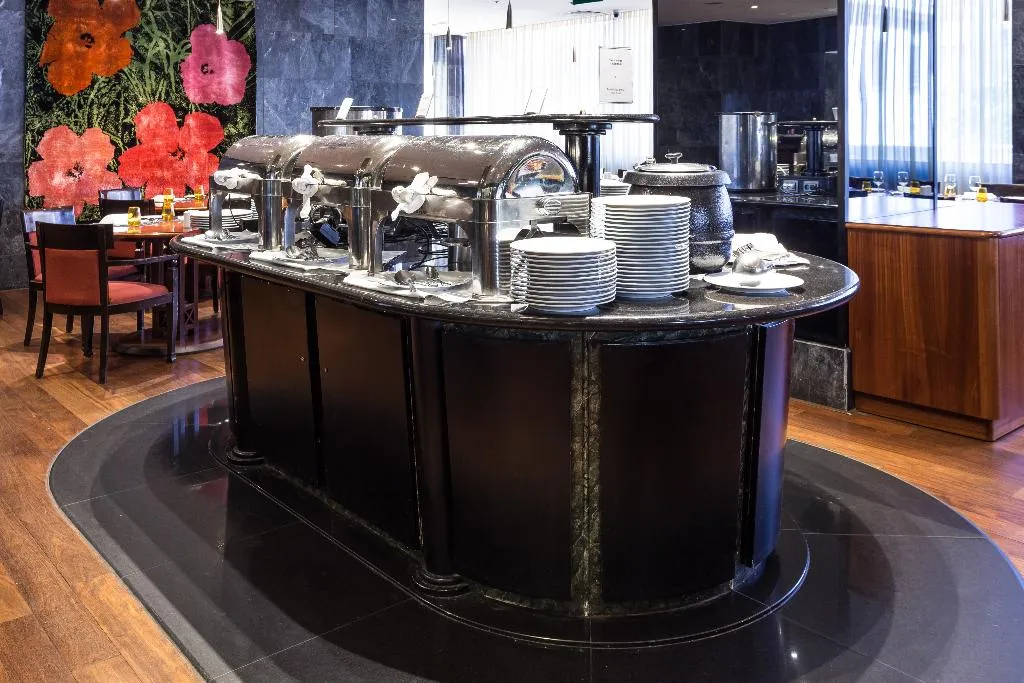 Restaurant, Radisson Blu Hotel, Lisbon, Lisbon
