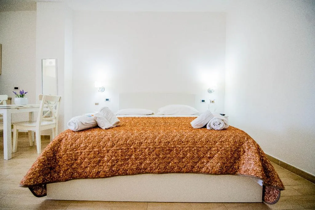 QUADRUPLE WITH KITCHENETTE Room, O' Sole Mio Pompei, Naples