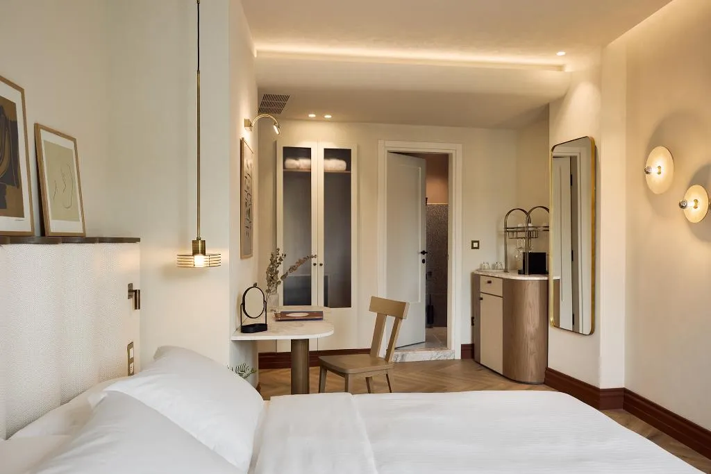 DOUBLE DELUXE WITH VIEWS Room, A for Athens, Athens