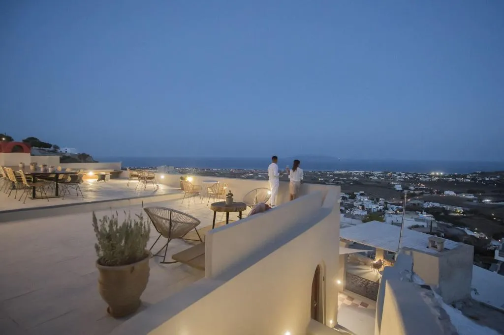 General view, Nano Suites, Santorini