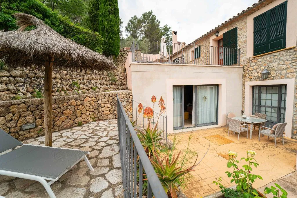 JUNIOR SUITE STANDARD Room, Hotel Rural S'Olivaret, Majorca