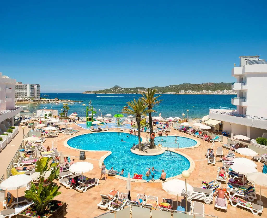 Pool, Playa Bella, Ibiza