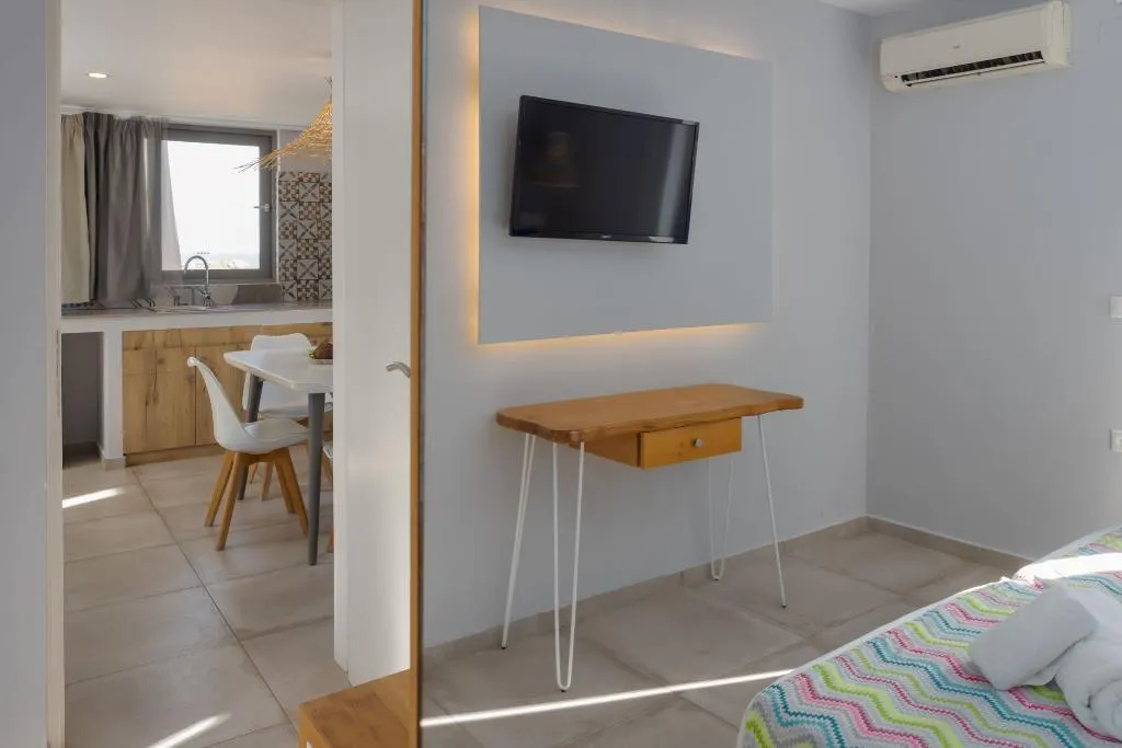 JUNIOR SUITE SEA VIEW WITH BALCONY Room, Natali Apartments, Crete