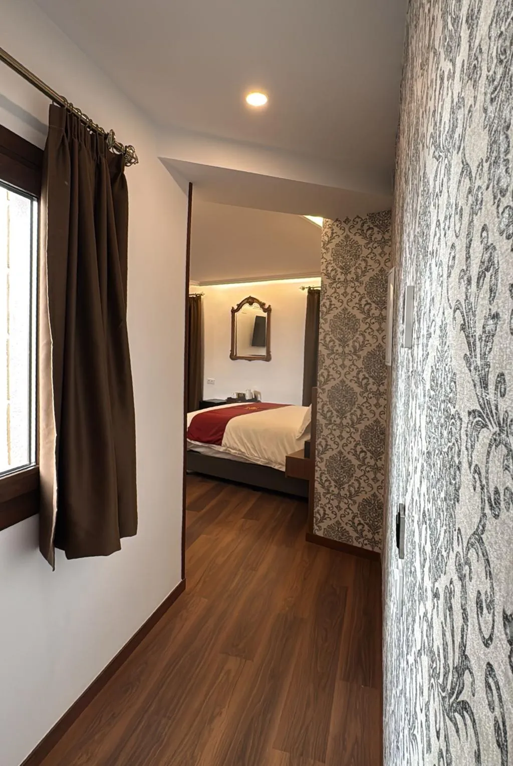 DOUBLE STANDARD Room, Hotel Boutique Casón De Los López, Madrid