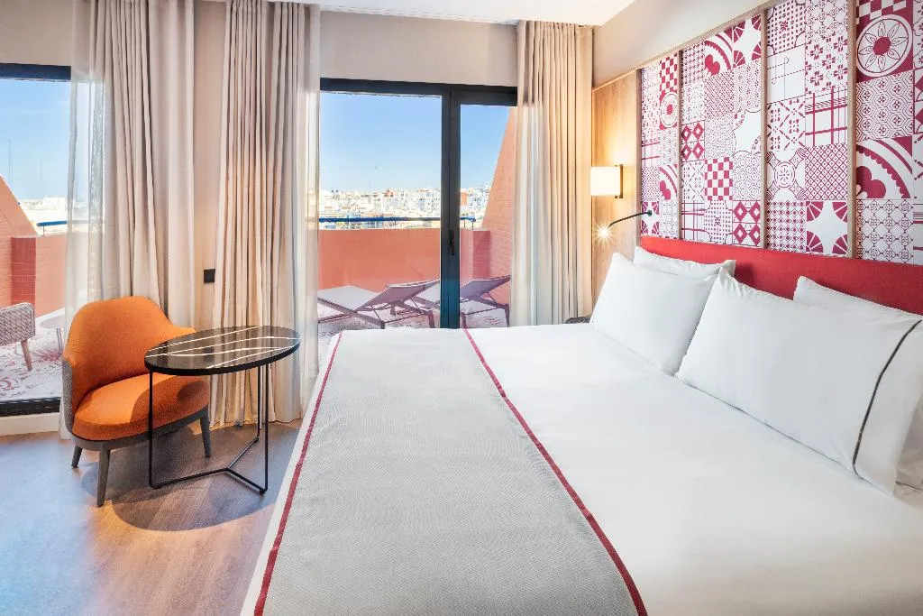SUITE WITH TERRACE Room, Eurostars Guadalquivir, Seville