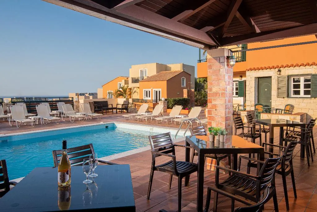 Bar, Golden Valentin Apartments, Crete