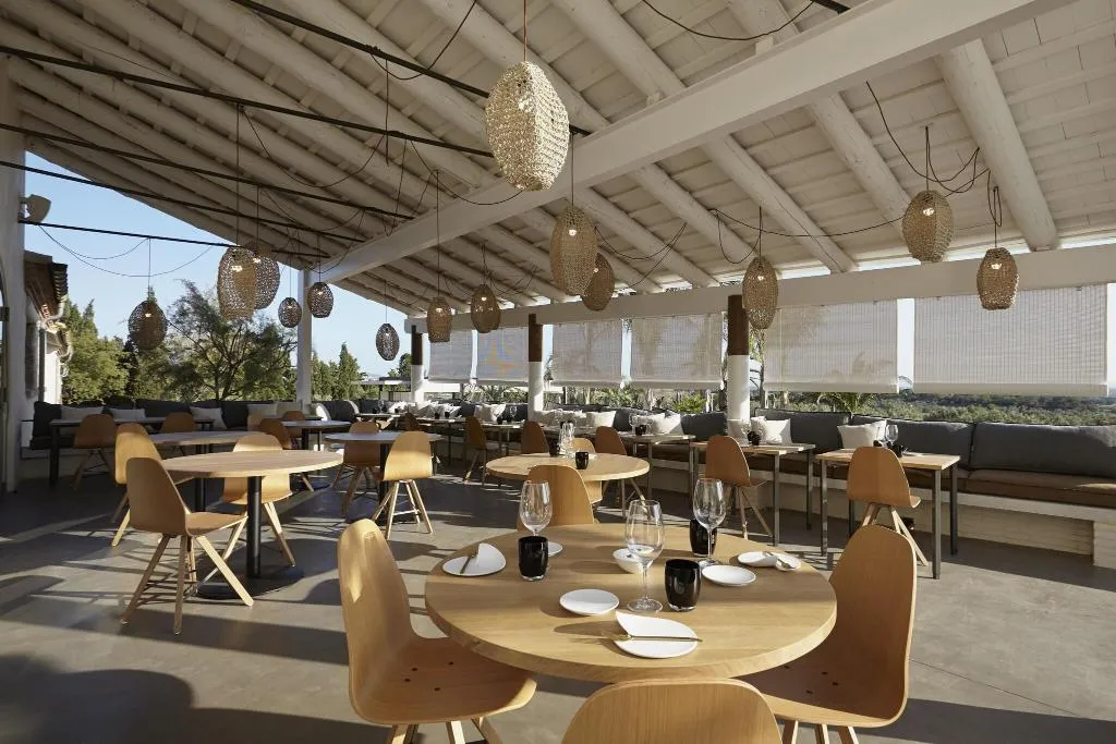 Terrace, Hotel Mas Lazuli, Costa Brava