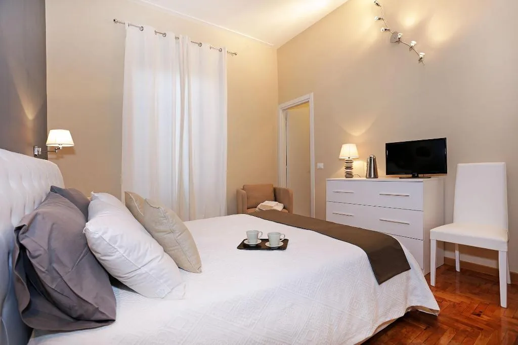 Room, San Vito Suites, Naples
