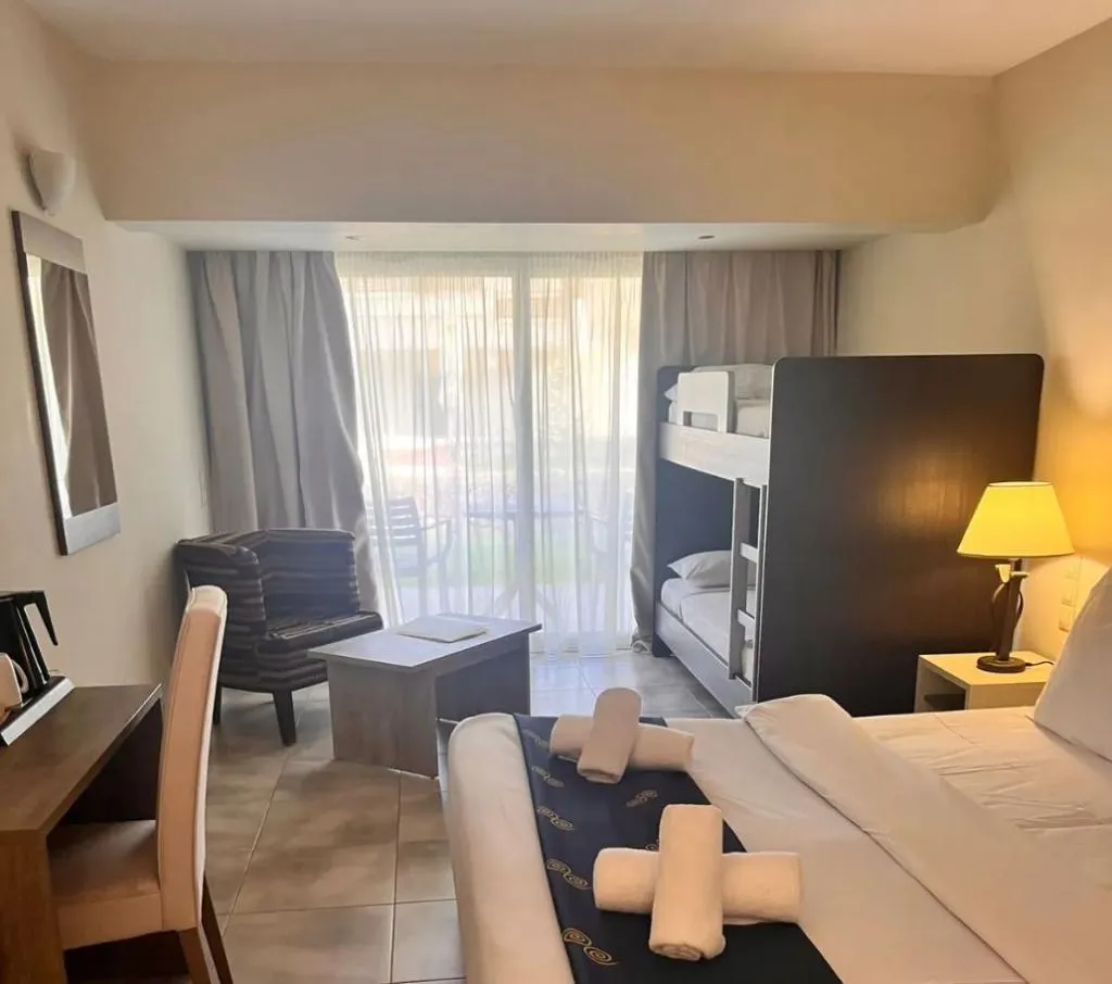 BUNGALOW SUPERIOR Room, Olympian Bay Grand Resort, Thessaloniki