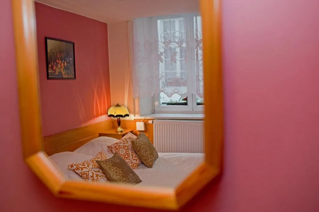 Room, Unikat Guest Rooms, Krakow