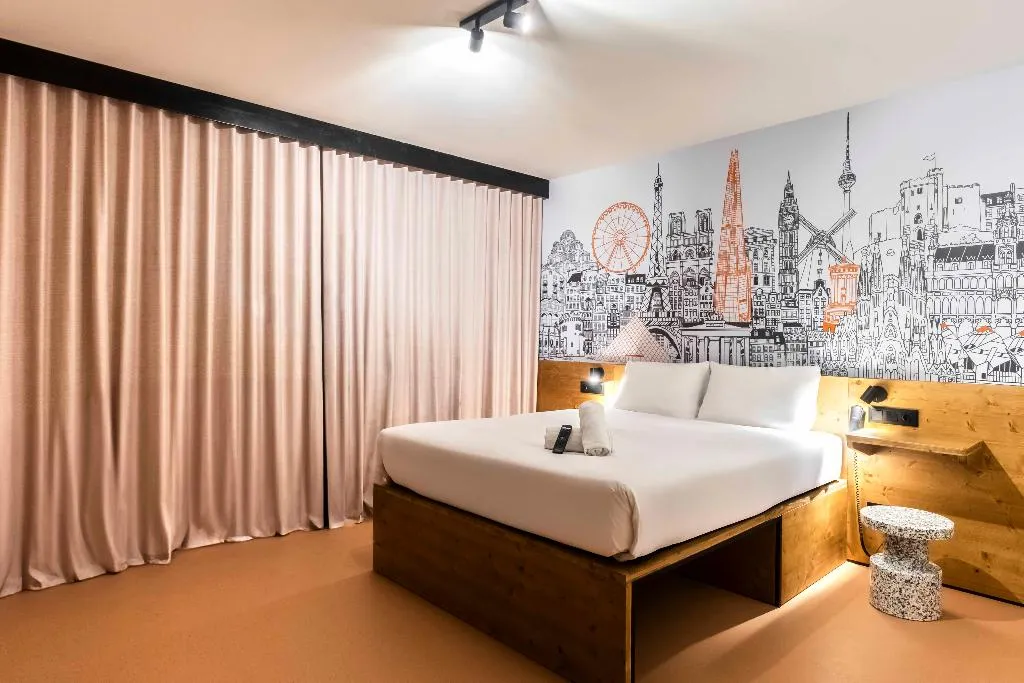 DOUBLE Accessible Room, easyHotel Barcelona La Sagrera, Barcelona