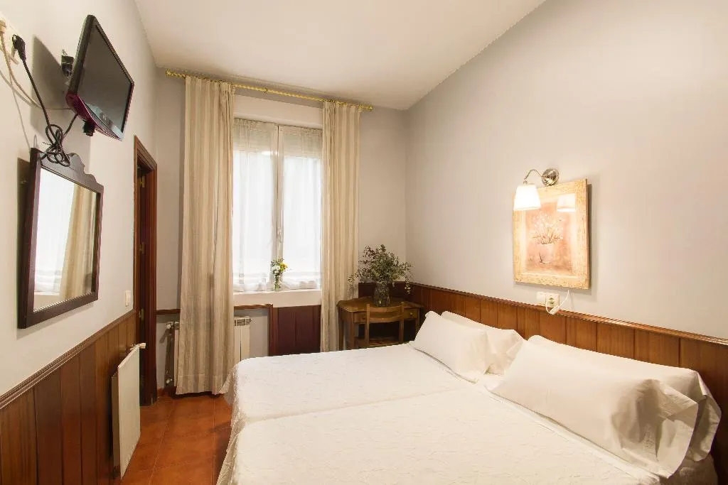 Double or Twin STANDARD Room, La Vera, Madrid