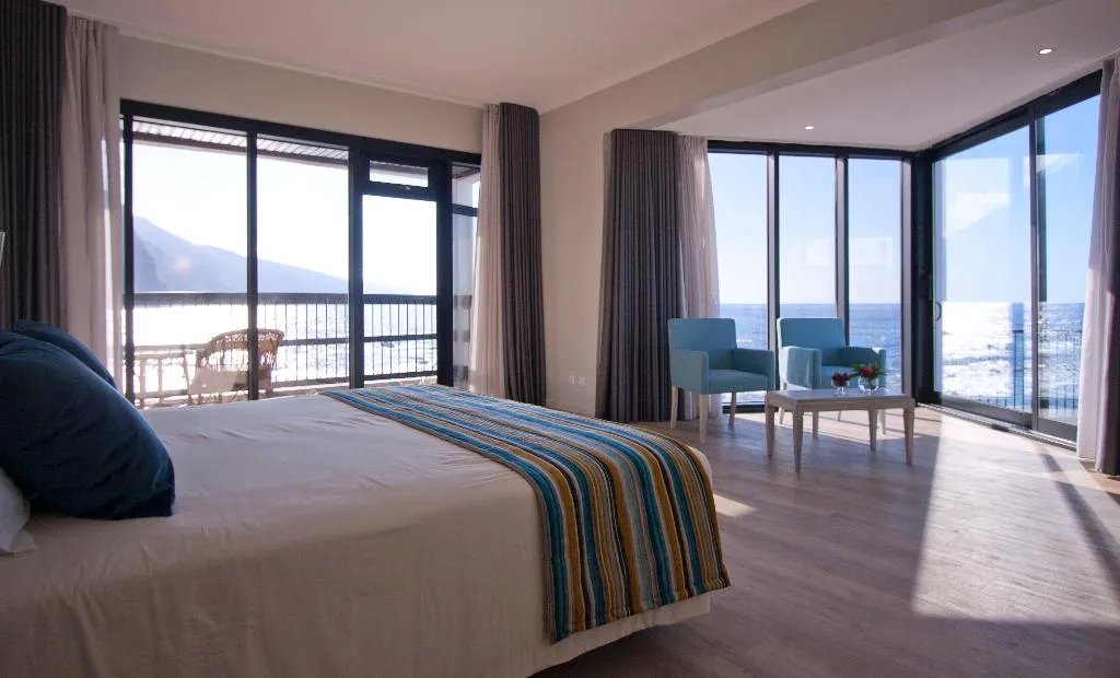 JUNIOR SUITE SEA VIEW Room, Estalagem do Mar, Madeira