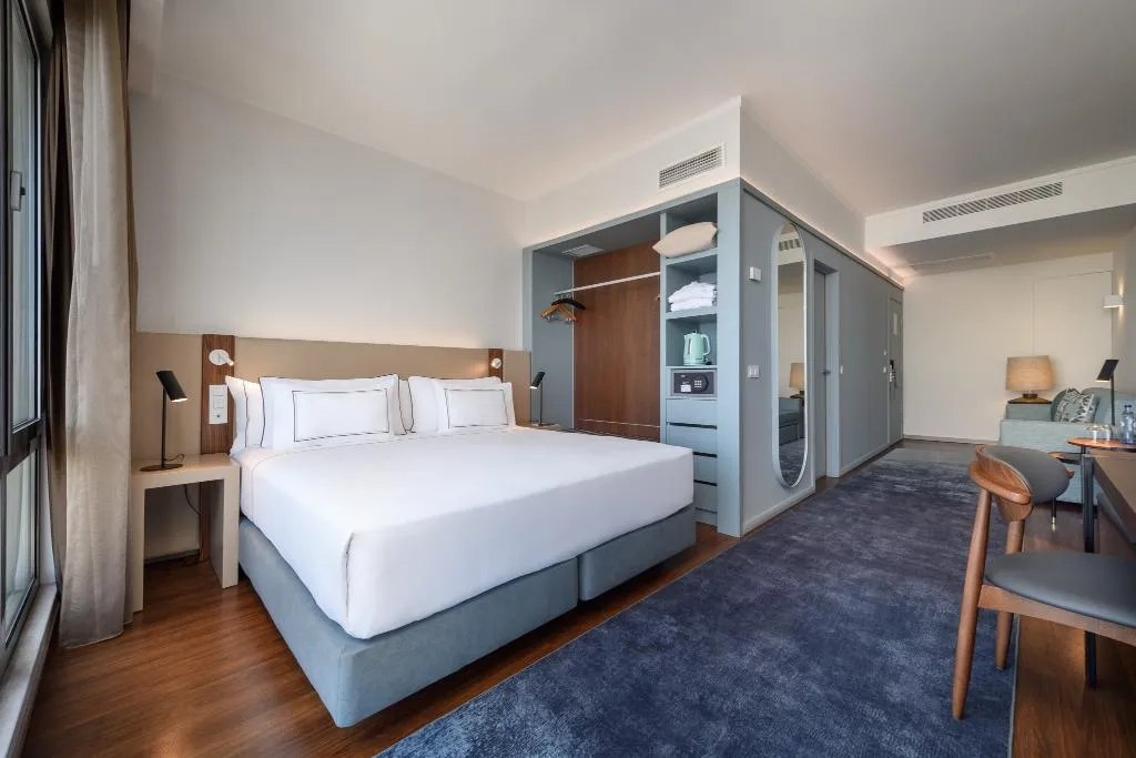 Room PREMIUM Room, Melia Lisboa Oriente, Lisbon