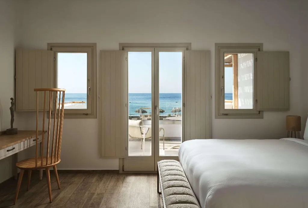 SUITE SEA VIEW Room, Sea Breeze Santorini Beach Resort, Curio Collectio, Santorini