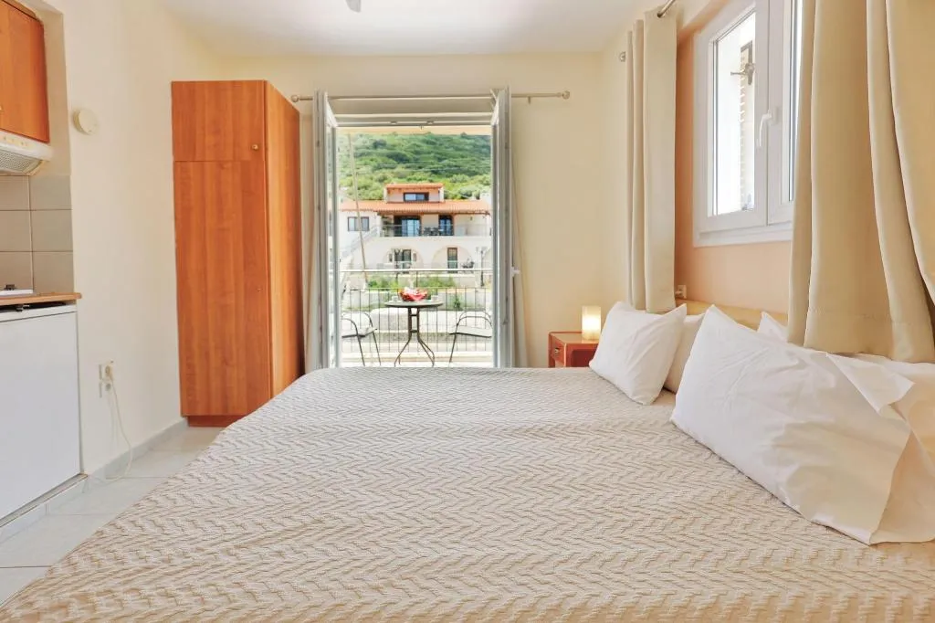 Room, Ballas Apartments, Kefallinia