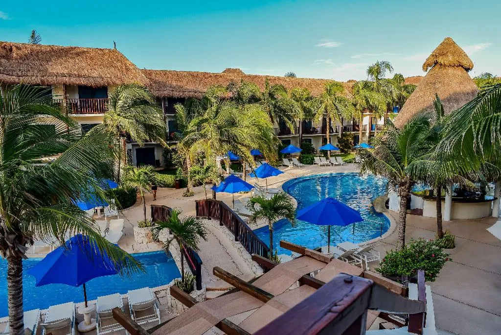 Pool, The Reef CocoBeach, Playa Del Carmen