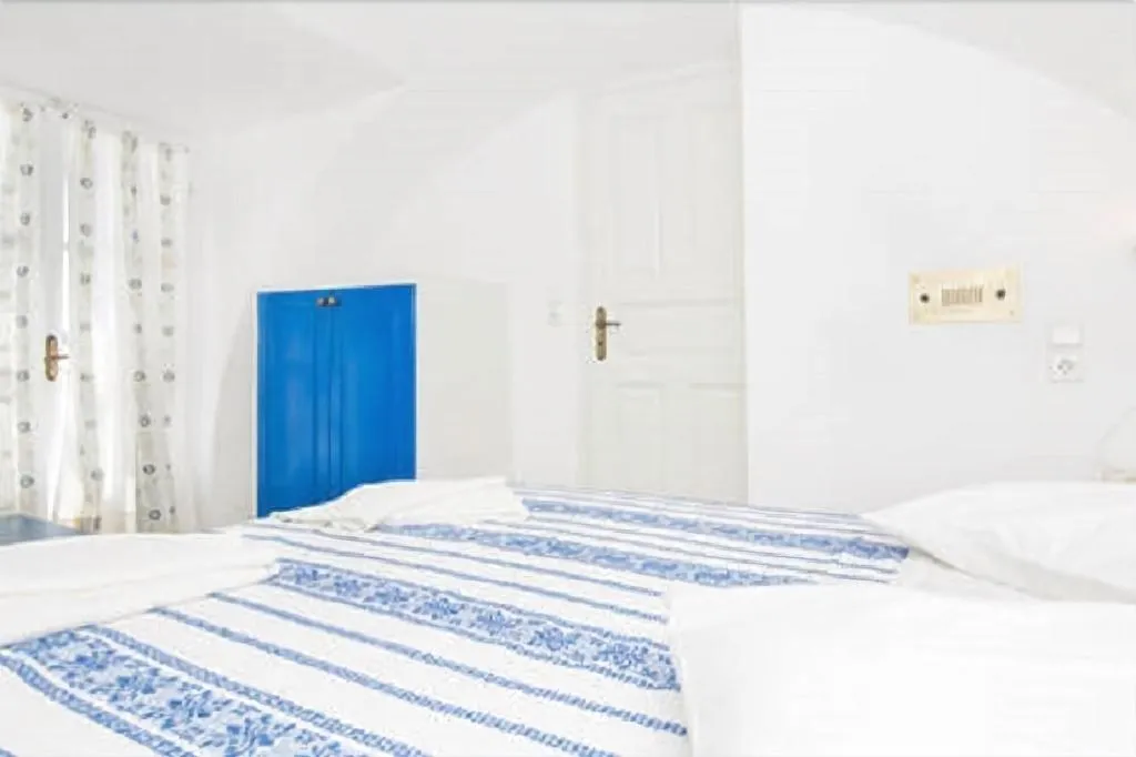 Room, Dioskouri Art Villas, Santorini