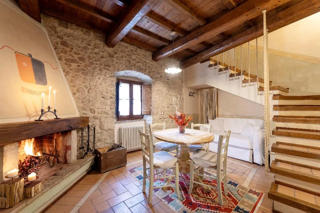 APARTMENT DELUXE Room, Torre Del Nera Albergo Diffuso & Spa, Perugia