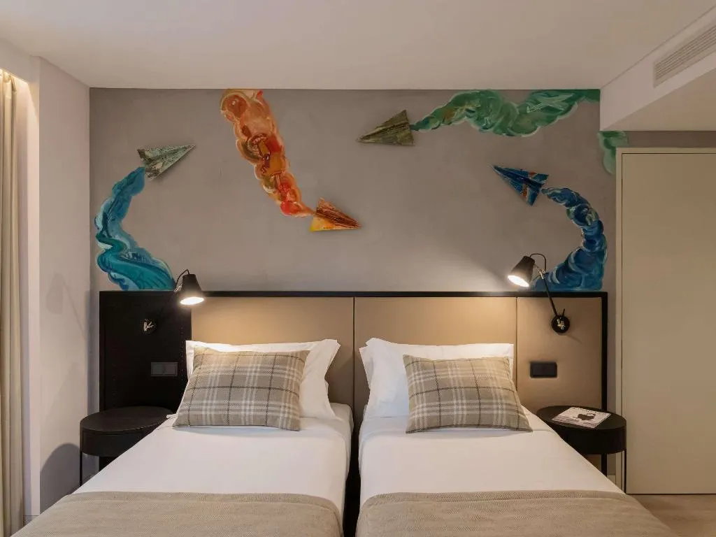 TWIN SUPERIOR Room, Ibis Styles Lisboa Aeroporto, Lisbon