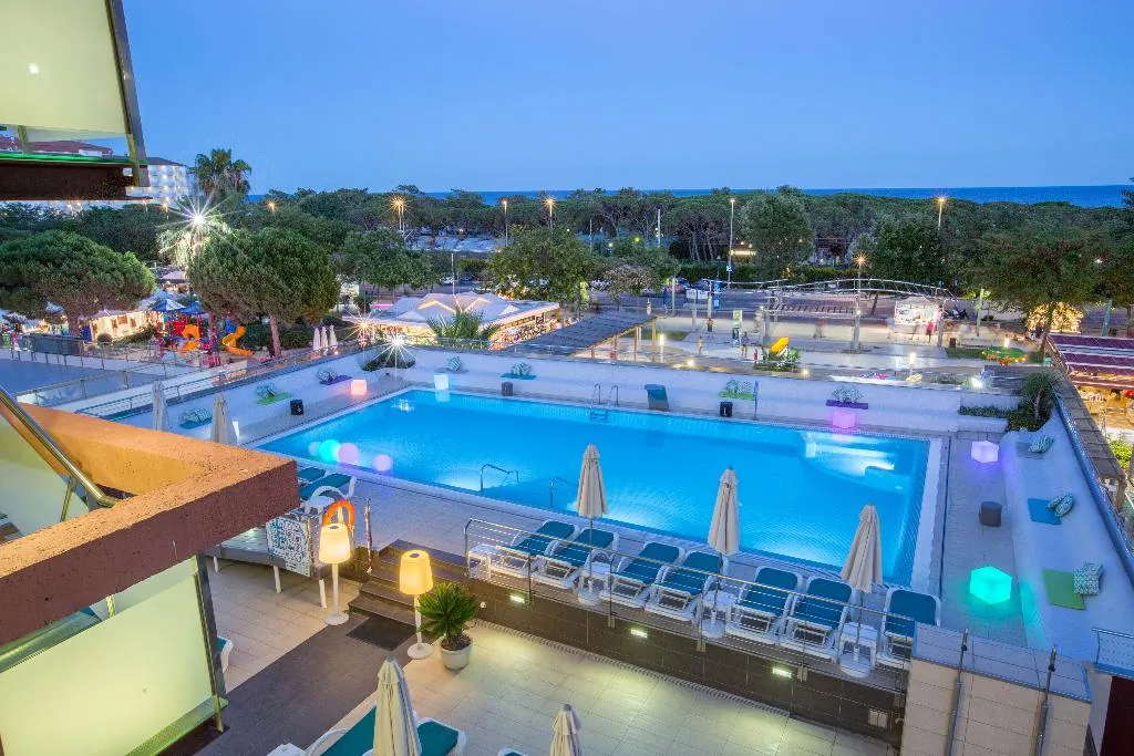 Pool, Aparthotel Odissea Park, Costa Brava
