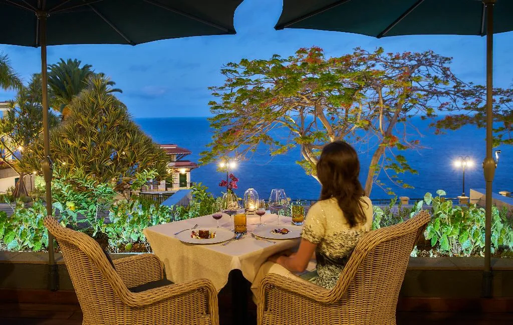 Restaurant, The Cliff Bay Resort, Madeira