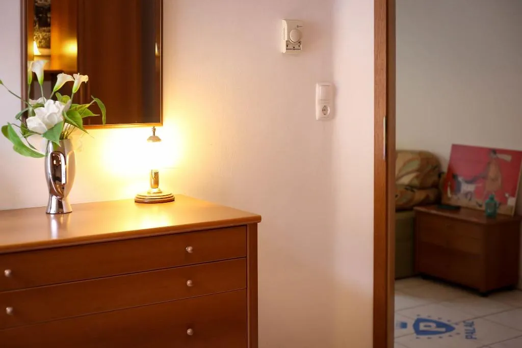 Room, Palac, Split