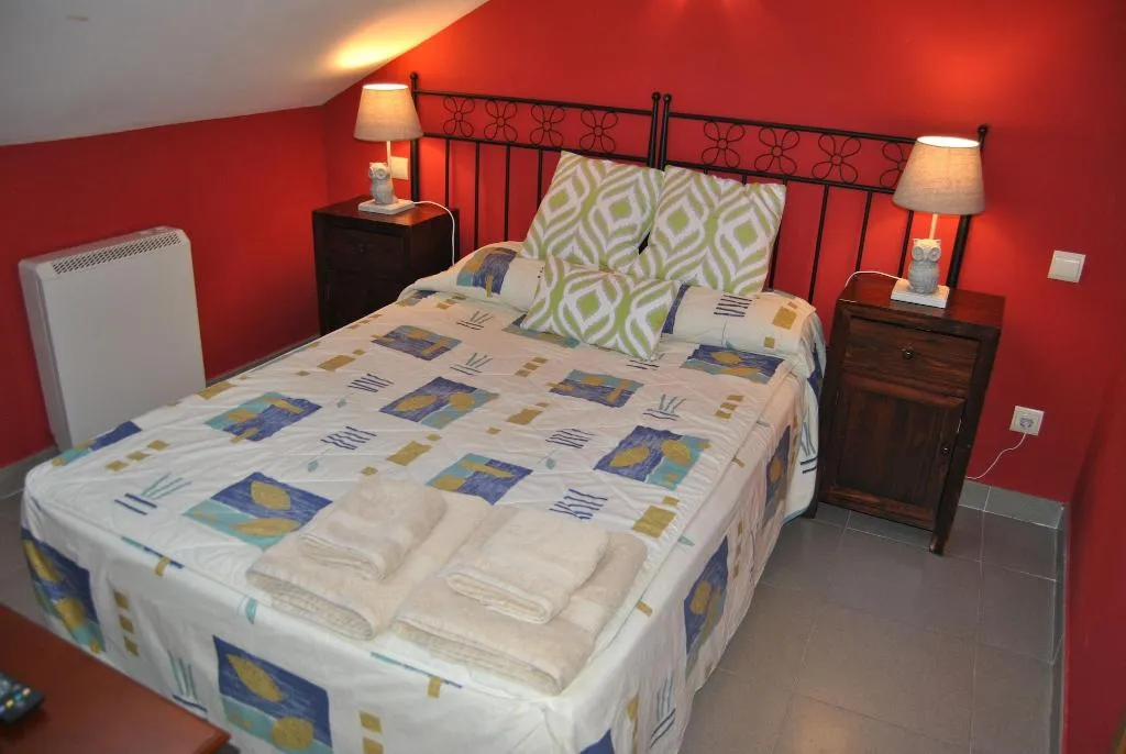 Room, Apartahotel Collarubio, Madrid