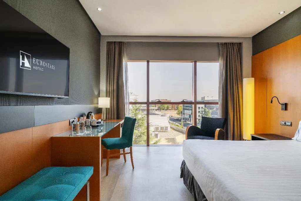 Double or Twin DELUXE Room, Eurostars Puerta Madrid, Madrid