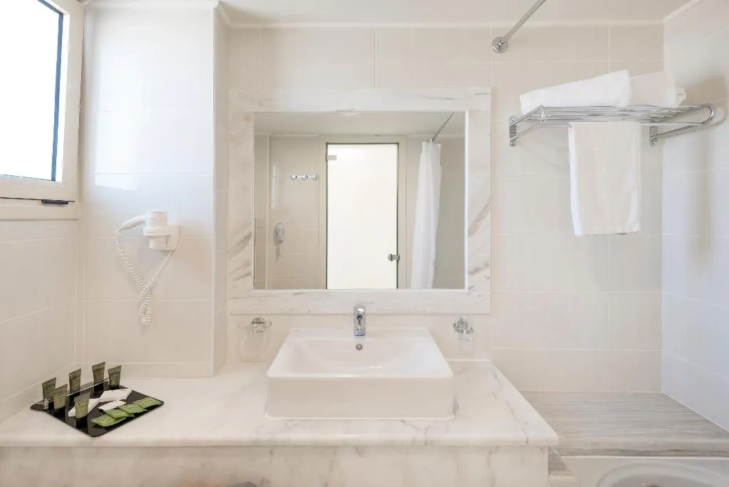Double or Twin DELUXE SEA VIEW Room, Kouros Palace Active Lifestyle Hotel, Kos