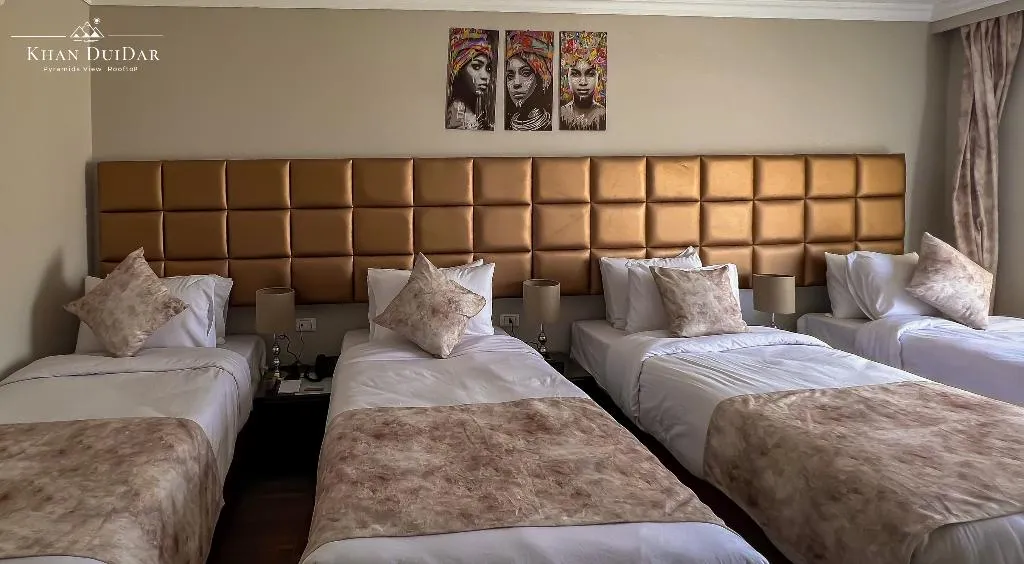 QUADRUPLE ONE BEDROOM ONE BATHROOM Room, Khan Duidar Inn - Pyramids View Rooftop, Cairo