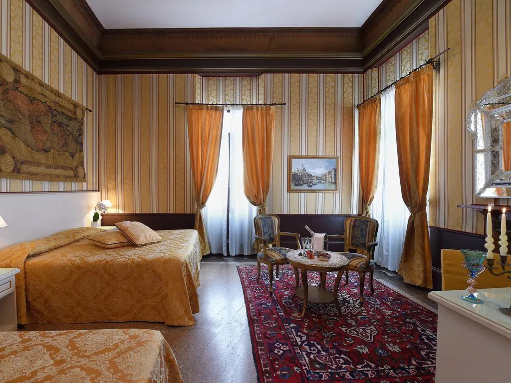 General view, Corte dei Greci, Venice