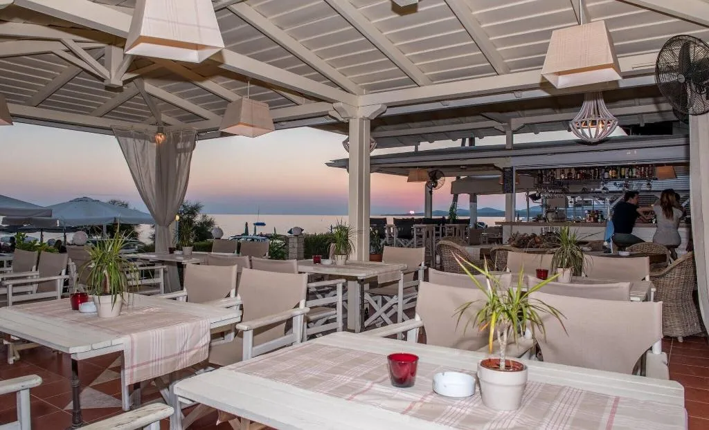 Restaurant, Assano Sea Front Luxury, Thessaloniki