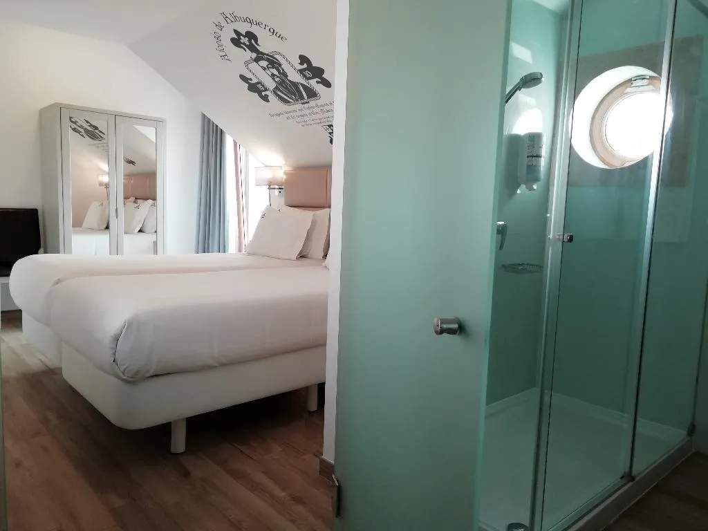TWIN WITH TERRACE Room, Villa Ana Margarida Hotel, Lisbon
