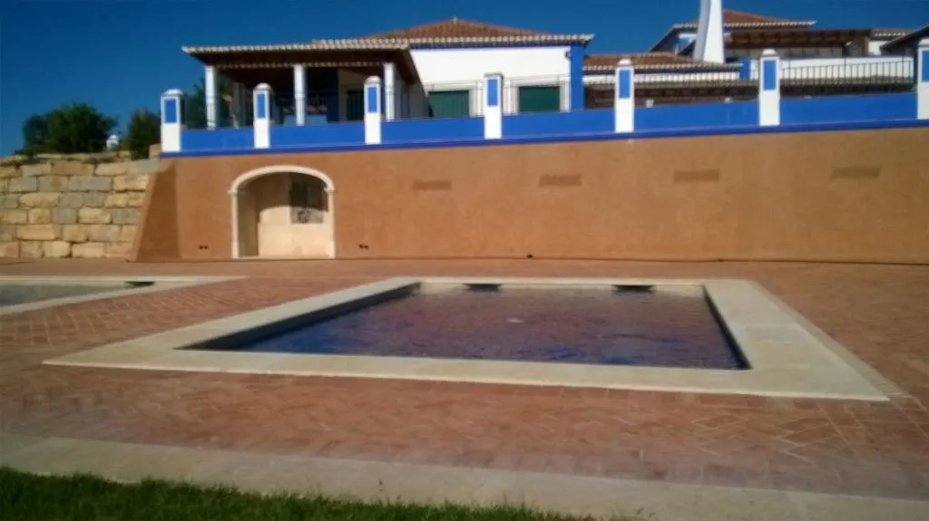 VILLA SEVEN BEDROOMS WITH PRIVATE POOL Room, Shantivillas, Algarve