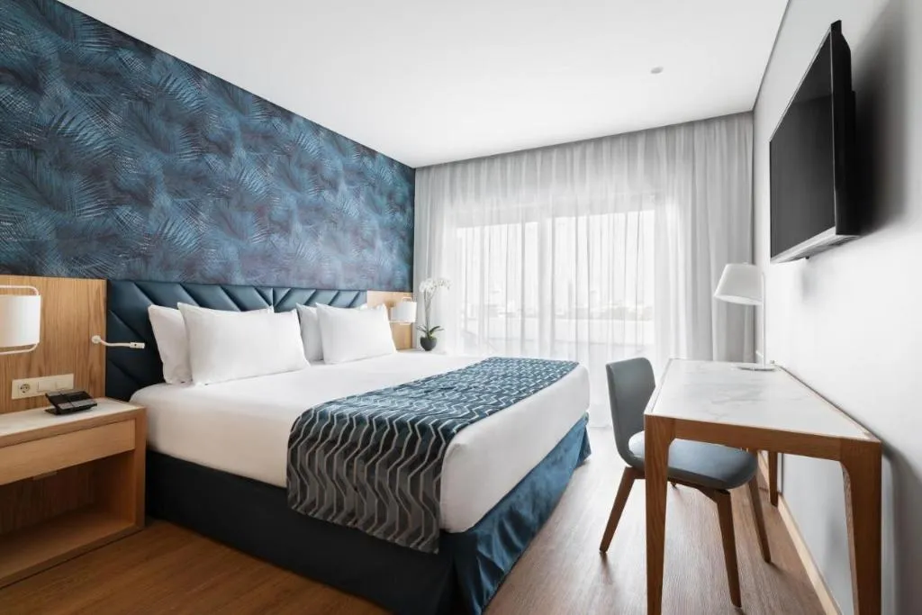 Double or Twin WITH BALCONY Room, Eurostars Matosinhos, Porto